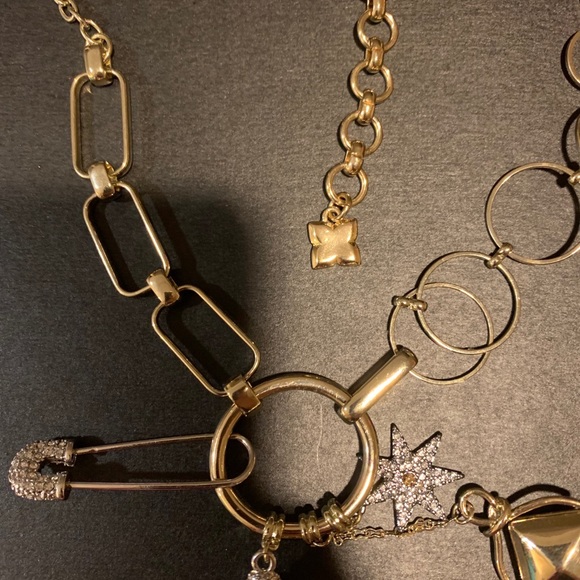 BCBG GORGEOUS NECKLACE - Picture 10 of 11